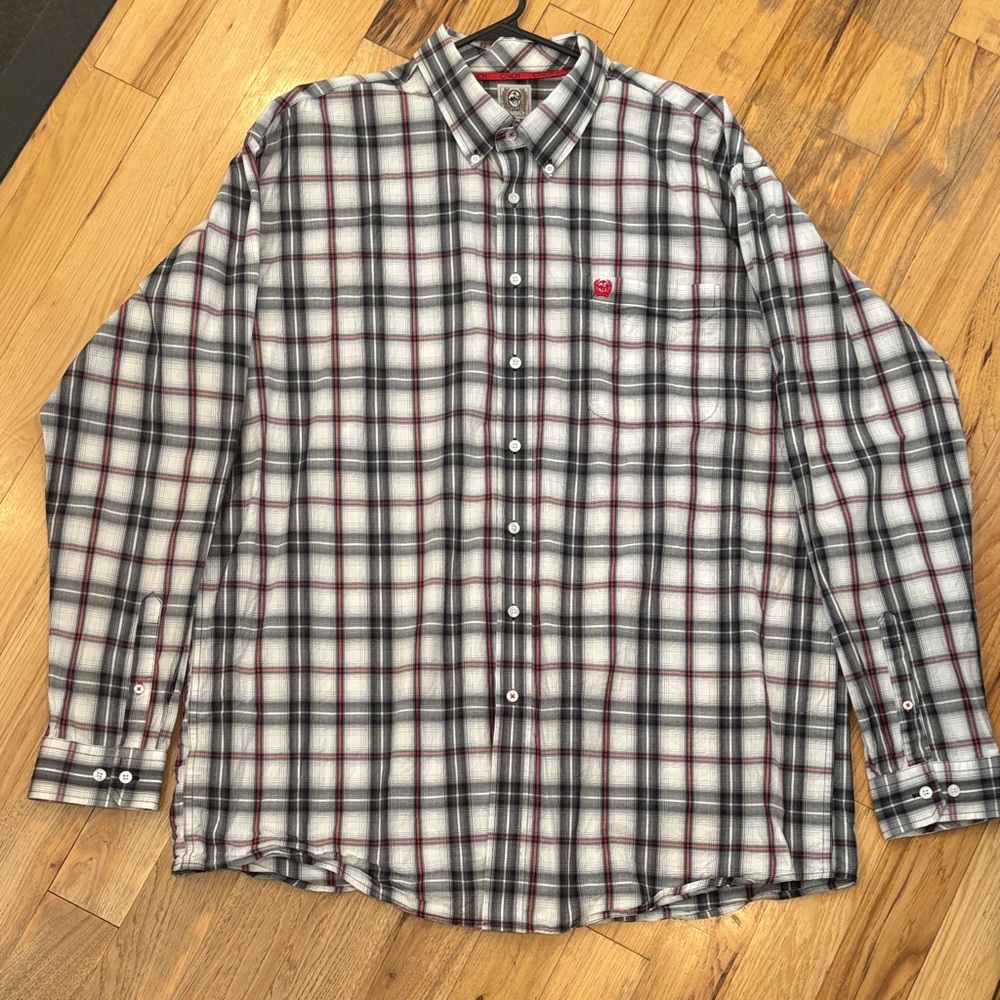 Cinch Men's Red and Black Plaid Button-Down Shirt